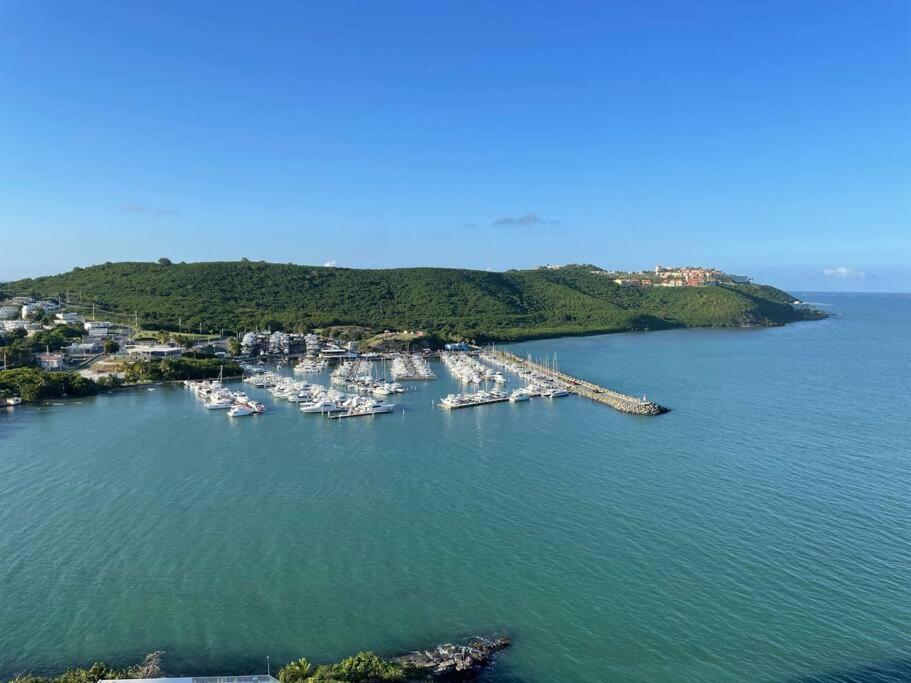 Ocean View 2 Bed 1 Bath 2 Parkings & Pool @ Dos Marinas Fajardo Apartment Ngoại thất bức ảnh
